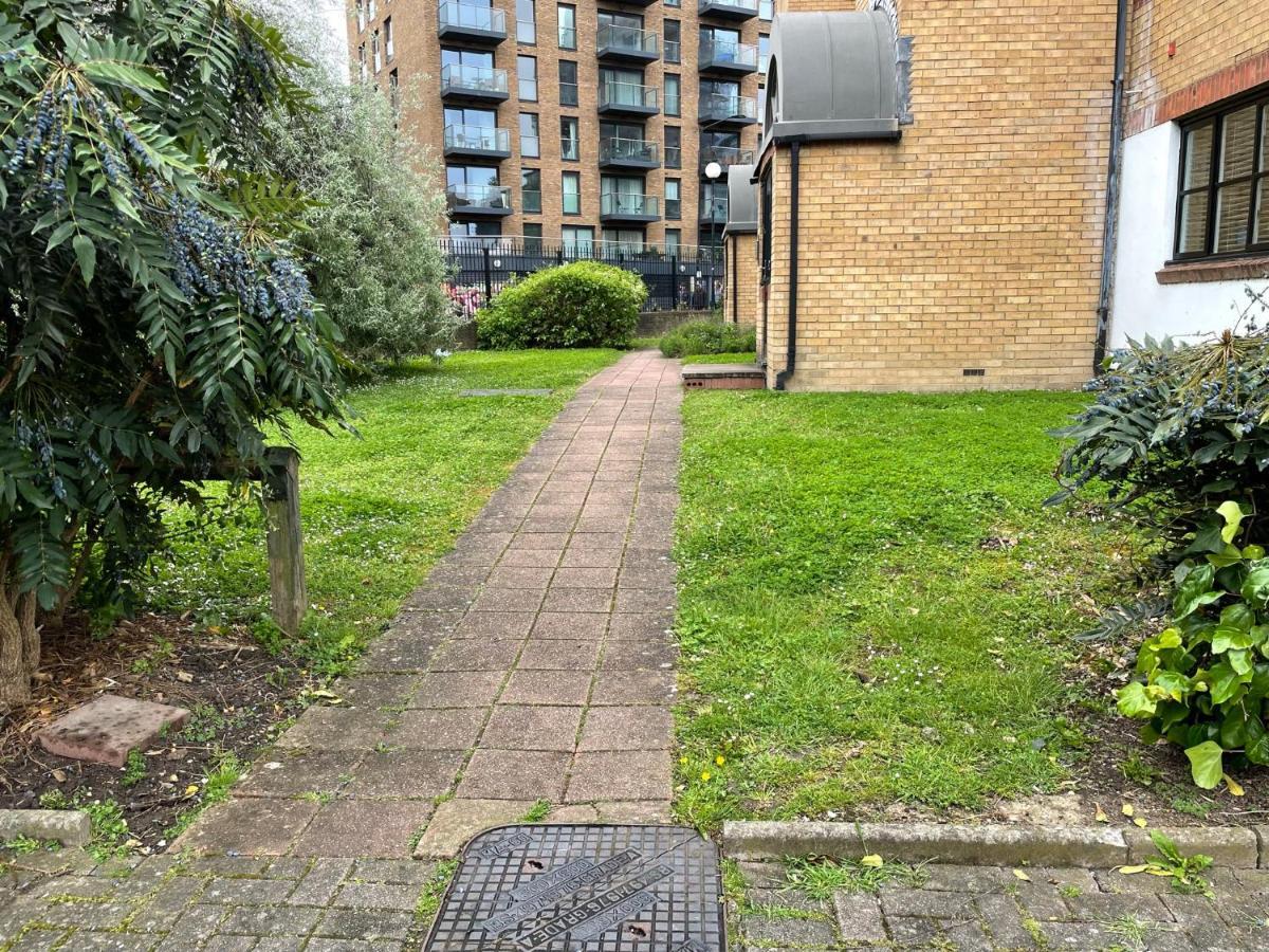 Surrey Docks Near Canada Water Easy Access To Canary Wharf Pier Apartamento