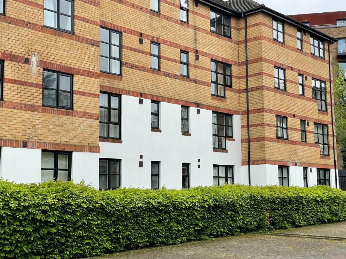 Apartamento Surrey Docks Near Canada Water Easy Access To Canary Wharf Pier *