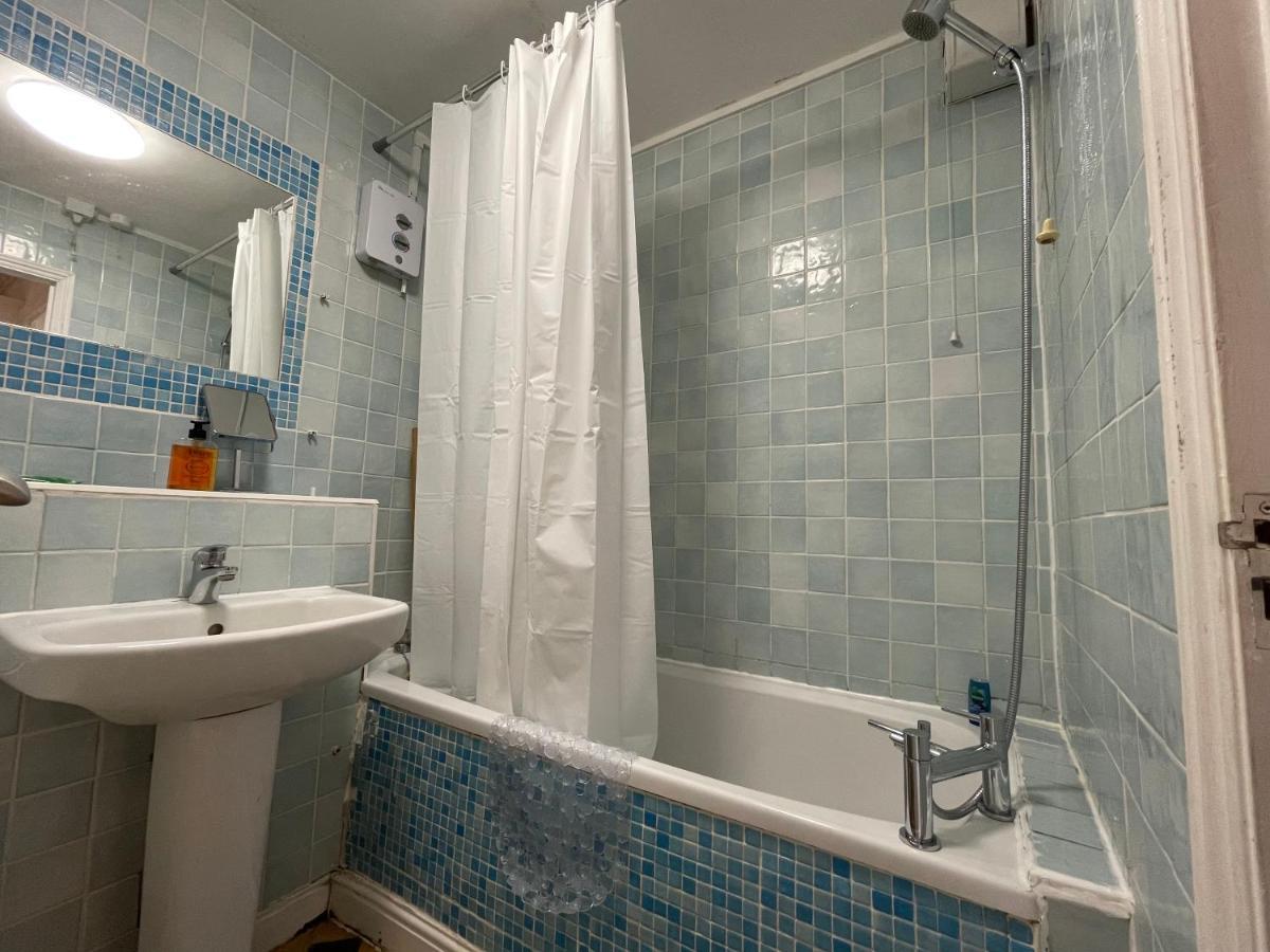 Surrey Docks Near Canada Water Easy Access To Canary Wharf Pier *