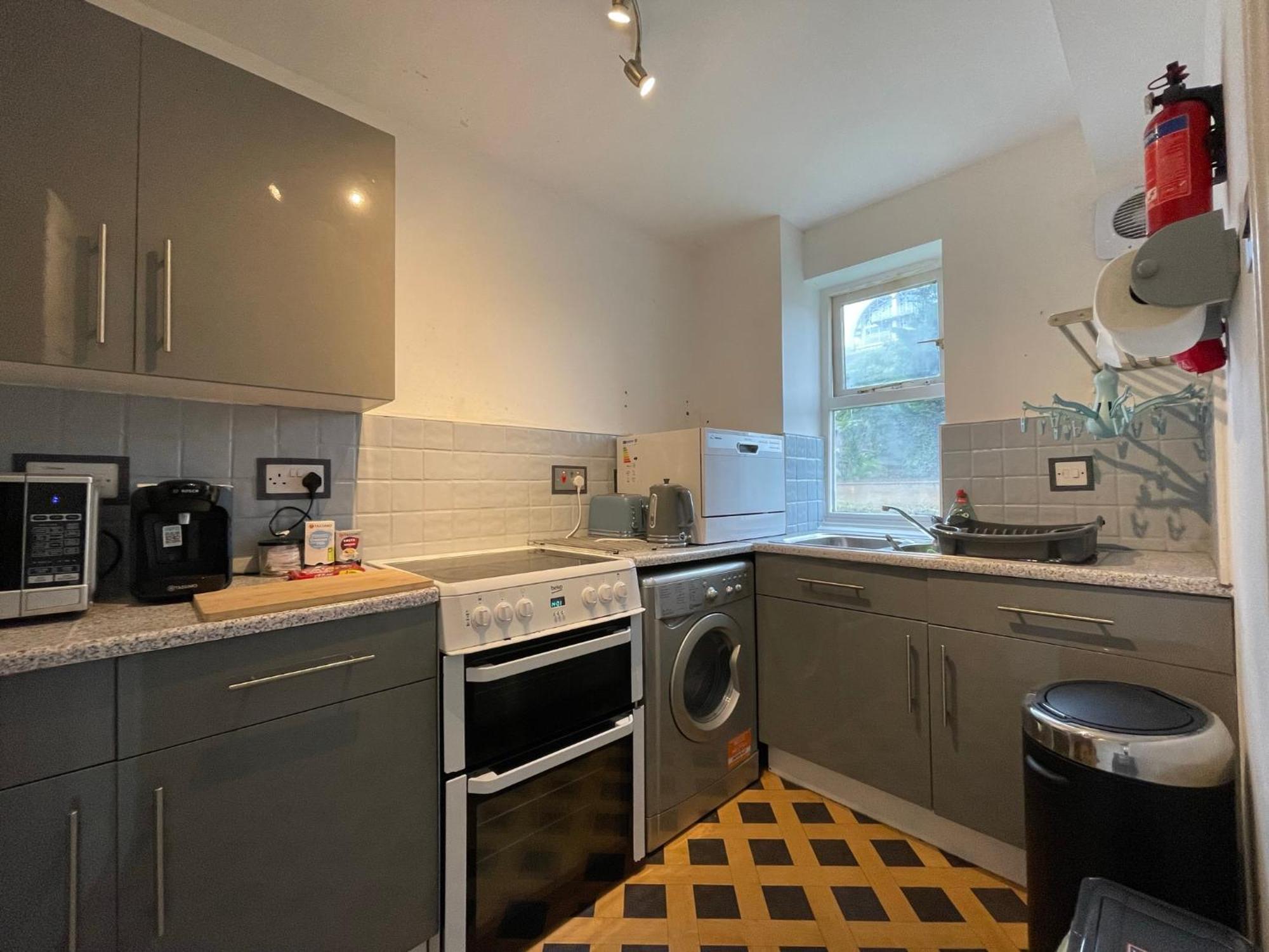 Surrey Docks Near Canada Water Easy Access To Canary Wharf Pier * Londres